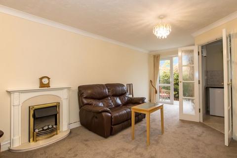 1 bedroom retirement property for sale, Plymouth Road, Penarth