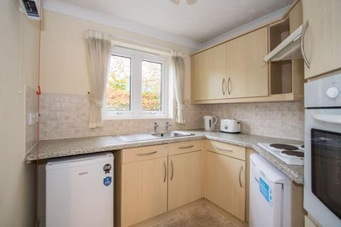 1 bedroom retirement property for sale, Plymouth Road, Penarth