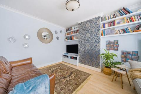 3 bedroom terraced house for sale, Cross Road, Purley