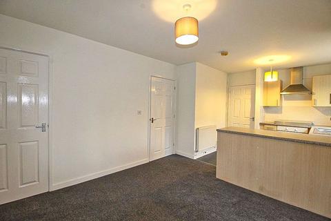 2 bedroom flat for sale, Yew Tree Lane, BILSTON, WV14 8RF