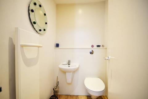 1 bedroom flat to rent, Gloucester Street, Pimlico, London, SW1V