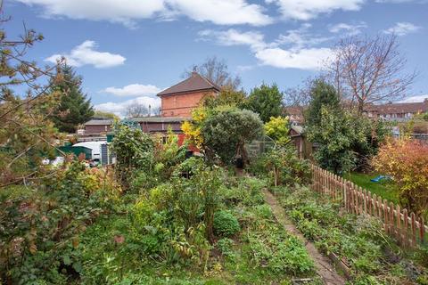 3 bedroom terraced house for sale, Woolston Avenue, Congleton