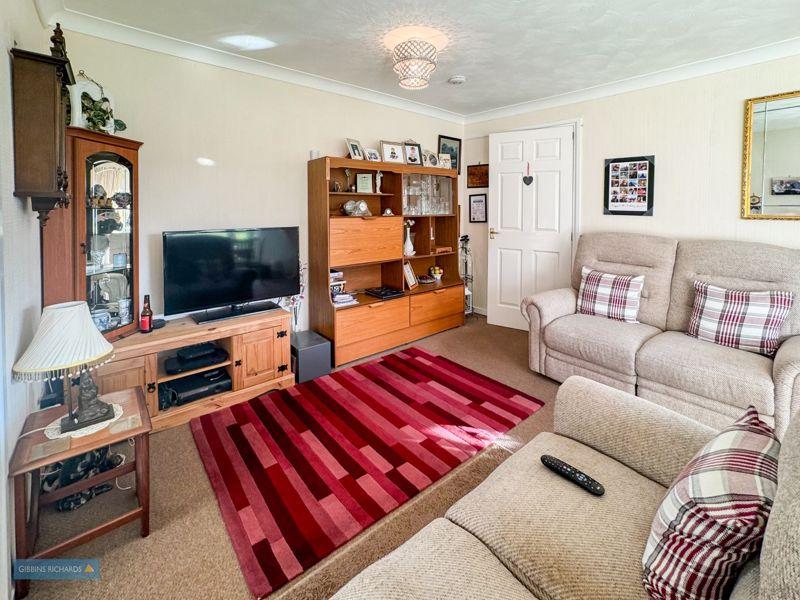 Sitting/Dining Room