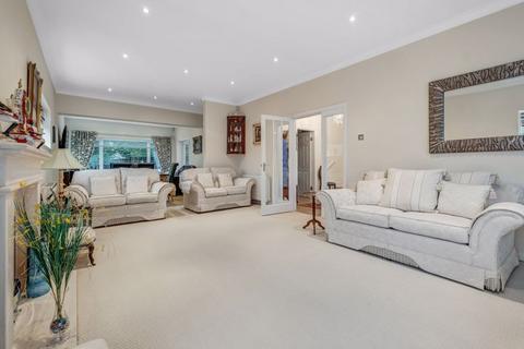 6 Clarry Drive, Sutton Coldfield, B74 2RA