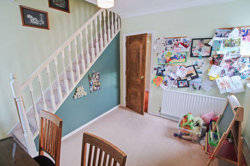 Photo 51
