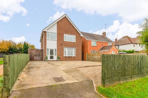 3 bedroom detached house for sale, Twyford Gardens, Twyford, Adderbury