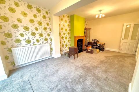 5 bedroom detached house for sale, Downs Road, Dunstable