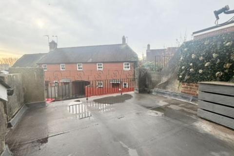 undefined, LARGE MAISONETTE TO LET IN WAREHAM TOWN CENTRE