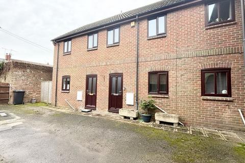 2 bedroom house to rent, Turberville Road, Wareham