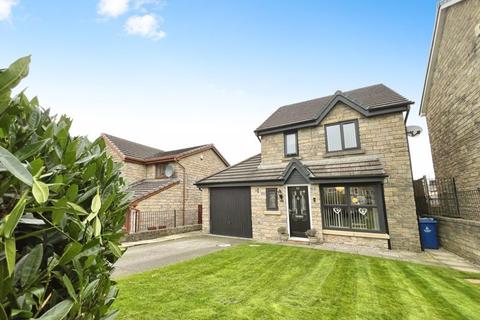 4 bedroom detached house for sale, Begonia View, Lower Darwen