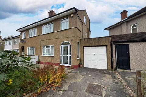 4 bedroom semi-detached house for sale, Balmoral Drive, Hayes