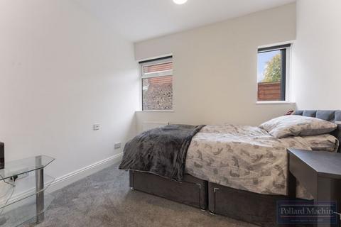 134 Brancaster Lane, Purley, CR8 1HH