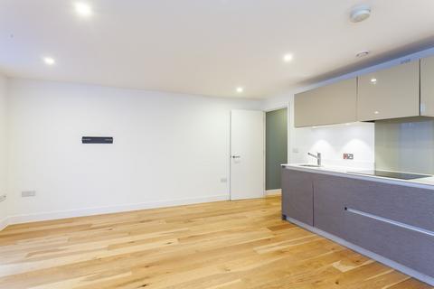 1 bedroom flat to rent, Packington Street, Islington, N1