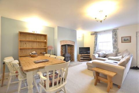 undefined, High Street, Gloucester GL4