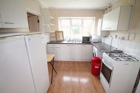 1 bedroom in a house share to rent, Cleveland Road, Uxbridge