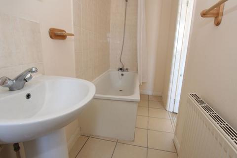 1 bedroom flat to rent, Balls Pond Road, London