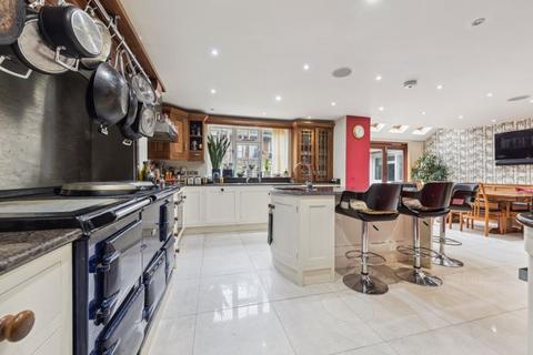 5 bedroom detached house for sale, Chess Lane, Rickmansworth WD3