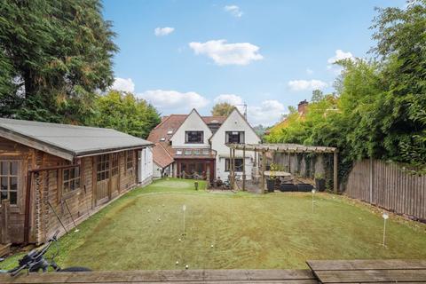 5 bedroom detached house for sale, Chess Lane, Rickmansworth WD3