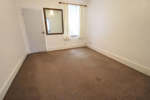 3 bedroom end of terrace house for sale, Osborne Street, Bletchley, Milton Keynes