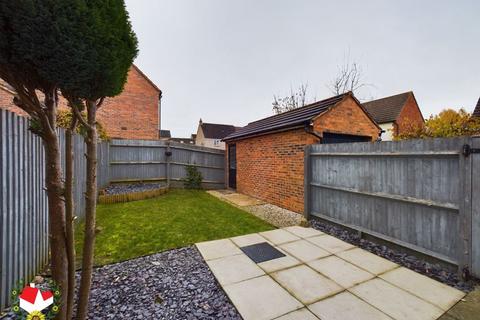 2 bedroom end of terrace house for sale, Rosedale Close, Hardwicke, Gloucester,