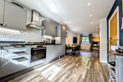 6 Brian Close Walk, Baildon, Shipley, BD17 7QF