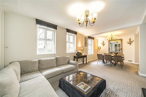 2 bedroom apartment for sale, Hertford Street, London W1J