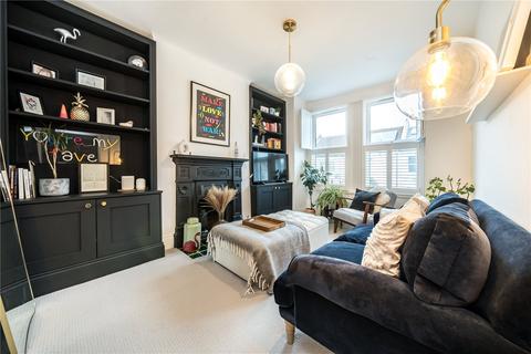 2 bedroom maisonette for sale, Khartoum Road, London SW17