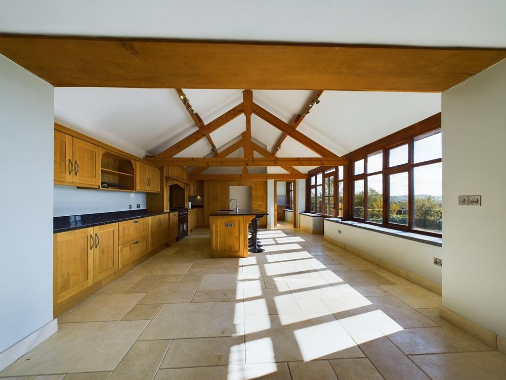 Open plan kitchen / living / diner