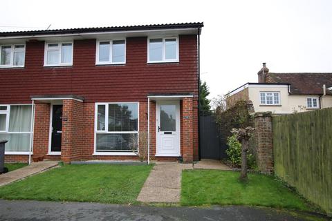 2 bedroom end of terrace house to rent, Coney Croft, Horsham