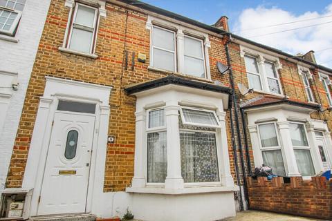 2 bedroom flat for sale, Madras Road, Ilford, IG1