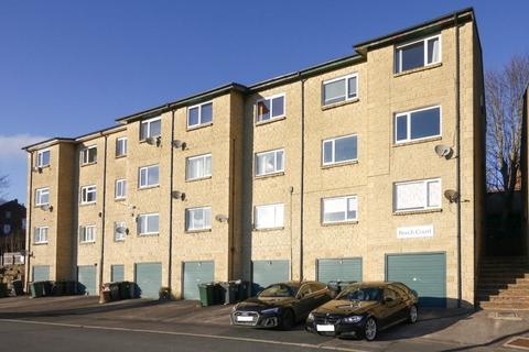 2 bedroom flat for sale, Southcliffe Drive, Shipley BD17