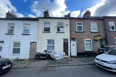 2 bedroom house for sale, Portfolio of 17 properties, Luton, Bedfordshire, LU1 9DW