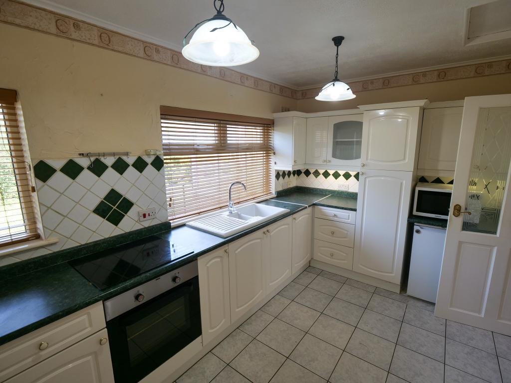 Kitchen Dual Aspect