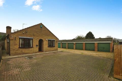 2 bedroom detached bungalow for sale, Ramnoth Road, Wisbech, Cambs, PE13 2JA