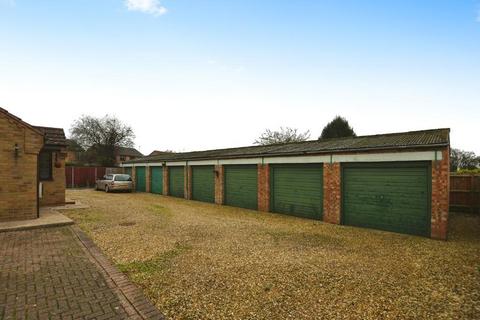 2 bedroom detached bungalow for sale, Ramnoth Road, Wisbech, Cambs, PE13 2JA