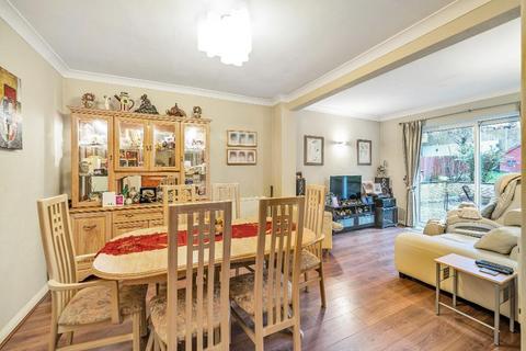 5 bedroom detached house for sale, Edgware HA8