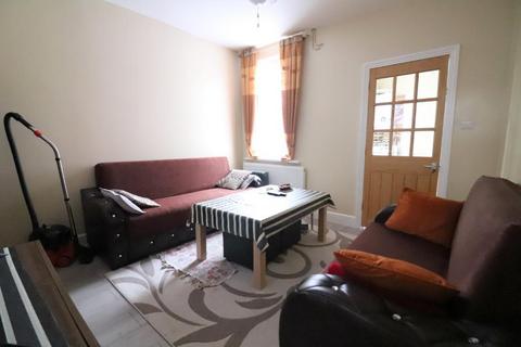 2 bedroom terraced house for sale, Luton LU3