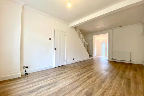 3 bedroom terraced house for sale, Marshfield Street, Newport NP19