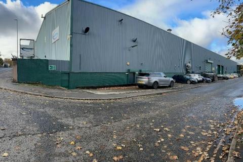 Industrial unit to rent, Heywood OL10