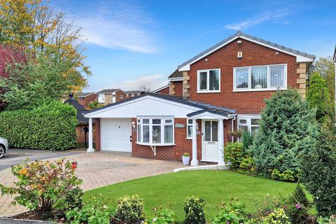 4 bedroom detached house for sale, Greenfield Road, Manchester M46