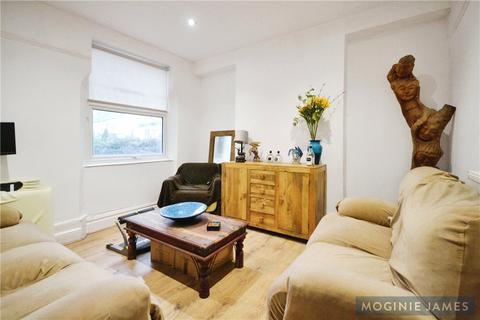 4 bedroom end of terrace house for sale, Richards Terrace, Roath, Cardiff