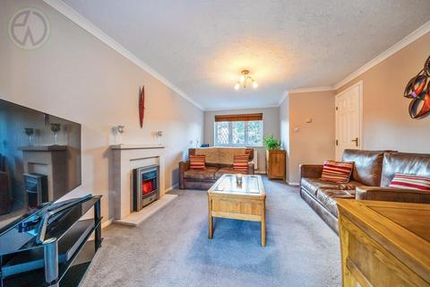 38 Wilson Avenue, Mitcham, CR4 3JL