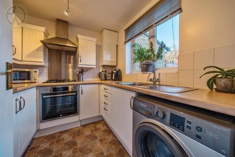 38 Wilson Avenue, Mitcham, CR4 3JL