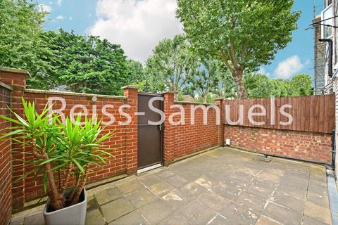 4 bedroom ground floor maisonette to rent, Manchester Road, London E14