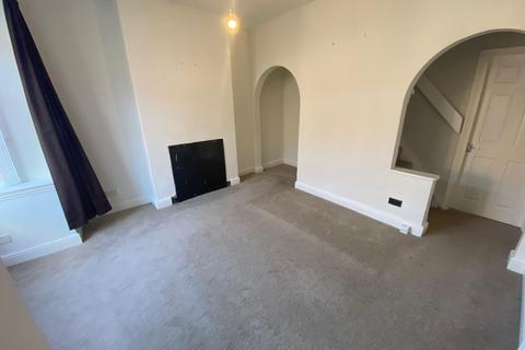 2 bedroom terraced house to rent, Fowler Gardens, Dunston, Gateshead, NE11