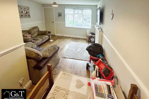 1 bedroom flat for sale, Ragees Road, Kingswinford