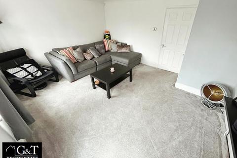 2 bedroom semi-detached house to rent, Woburn Drive, Brierley Hill