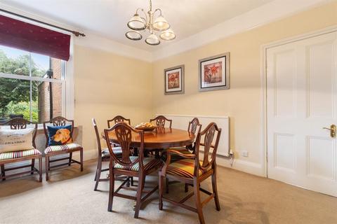 3 bedroom semi-detached house for sale, 7 Victoria Park Road, Malvern, Worcestershire, WR14