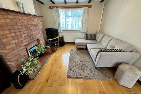 3 bedroom semi-detached house for sale, Temple Road, Willenhall