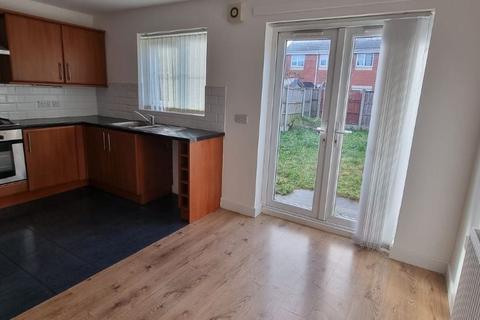 3 bedroom terraced house to rent, Ardennes Road, Liverpool